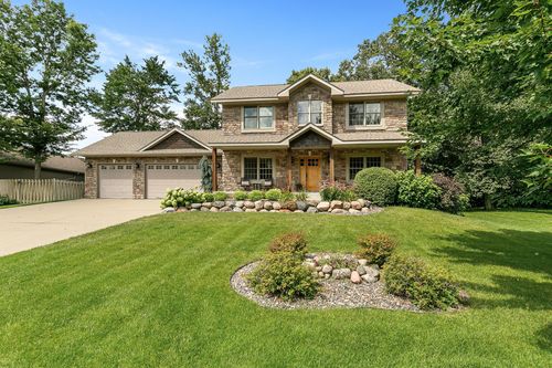 1301 Pondview Ln, Saint Joseph, MN, 56374-4658 | Card Image