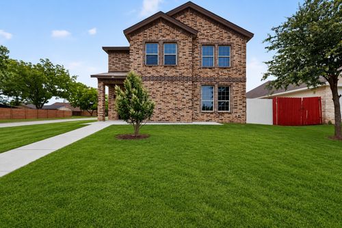 800 Oak Creek Dr, Hutchins, TX, 75141-4258 | Card Image