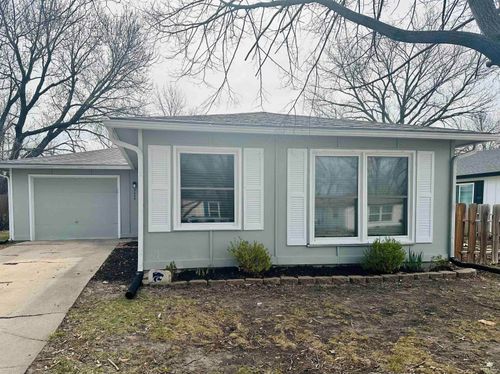 2426 Charolais Ln, Manhattan, KS, 66502-6639 | Card Image