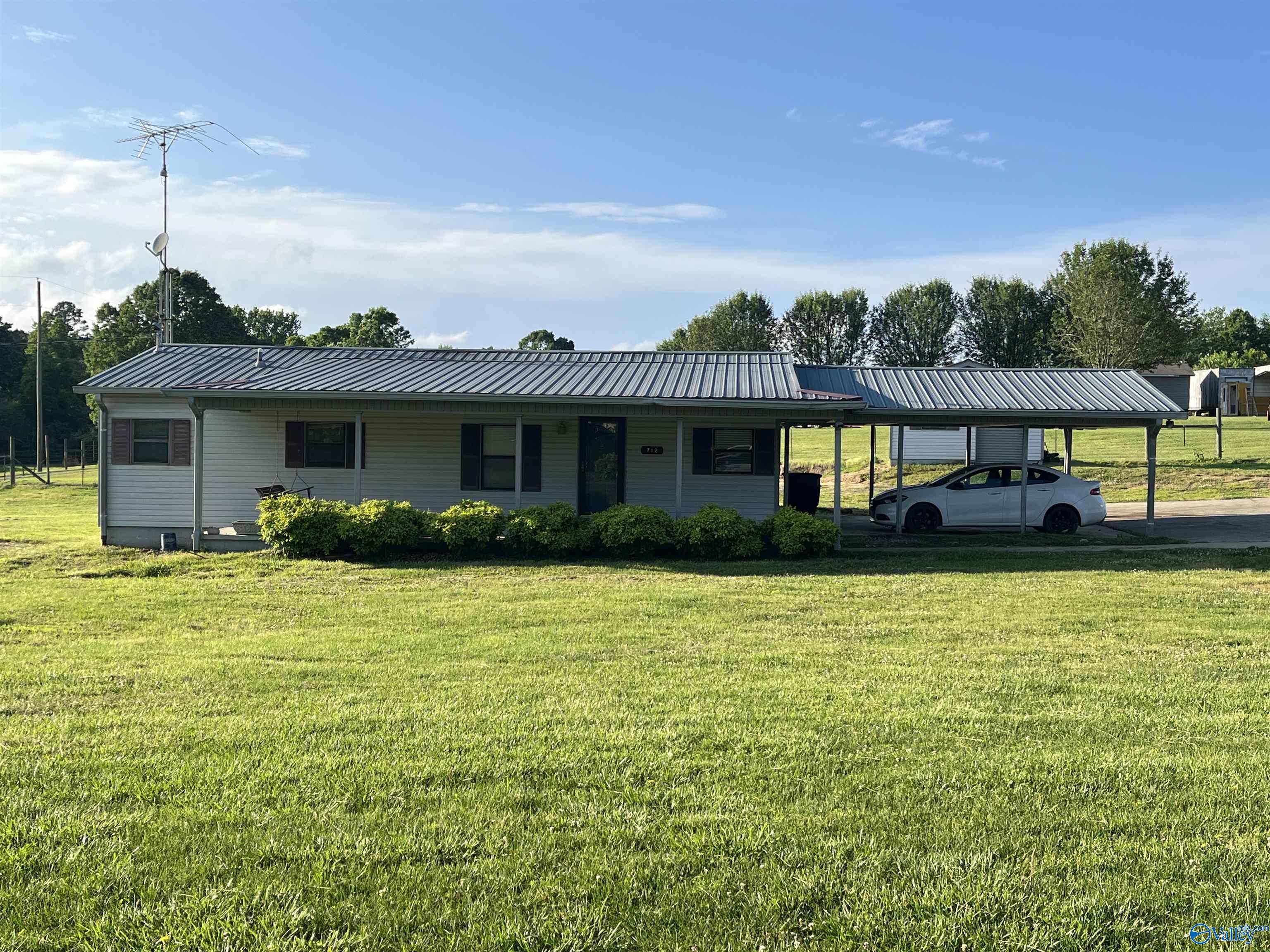 Fruit Farm Rd, Fort Payne, AL 35967