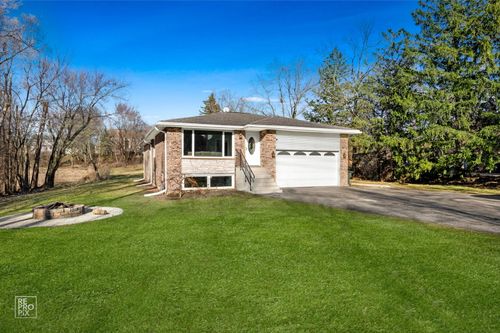 2072 Palatine Rd, Inverness, IL, 60067-4473 | Card Image