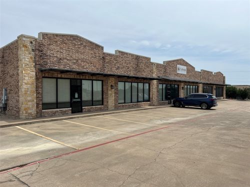 904 Mountain Lion Cir, Harker Heights, TX, 76548-5724 | Card Image