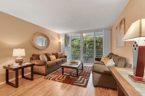 402-9440 Live Oak Pl, Davie, FL, 33324-4765 | Card Image