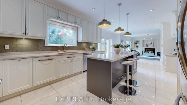 29 Wingate Cres, House other with 6 bedrooms, 6 bathrooms and 8 parking in Richmond Hill ON | Image 13