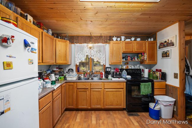 5046 S Lazy Deer Ln, House other with 4 bedrooms, 2 bathrooms and null parking in Baldwin MI | Image 8