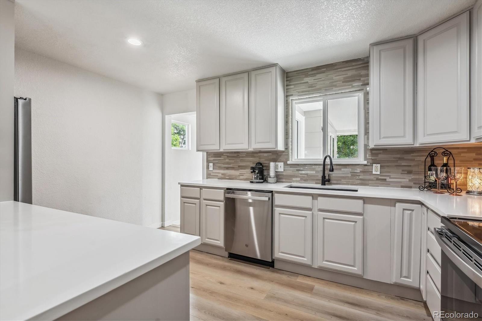 Dexter St, Broomfield, CO 80020