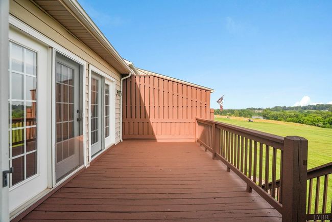 152 Fairwinds Ct, Townhouse with 3 bedrooms, 3 bathrooms and null parking in Forest VA | Image 33