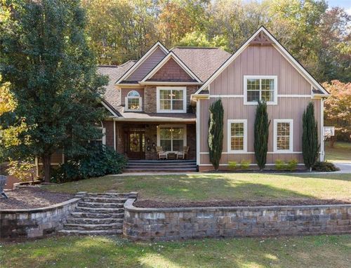 449 Chestatee Dr, Cleveland, GA, 30528-1942 | Card Image