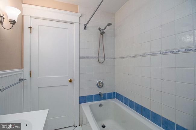 62 Abernethy Dr, House other with 3 bedrooms, 2 bathrooms and null parking in Trenton NJ | Image 22
