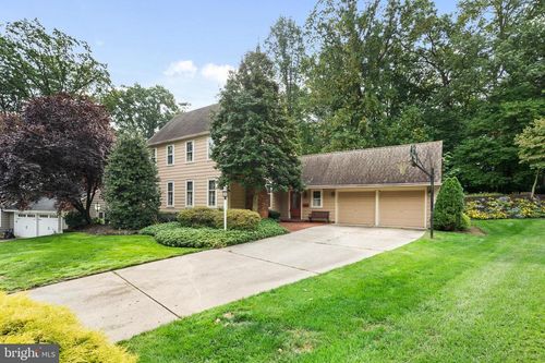 203 Horse Shoe Ct, CHERRY HILL, NJ, 08034-3151 | Card Image