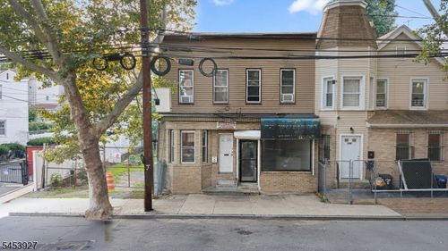 112 Garside St, Newark, NJ, 07104-1010 | Card Image