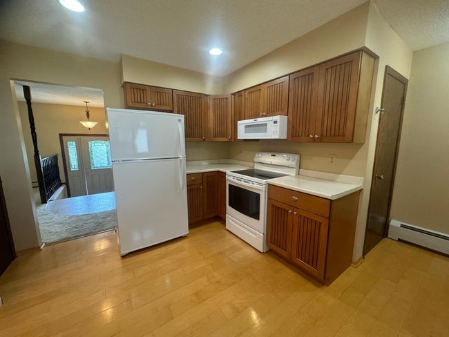 Very Efficient Kitchen | Image 8