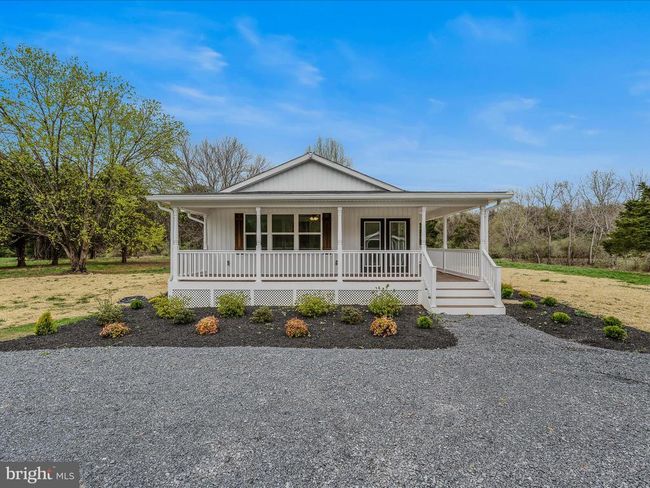 89 Morgan Grove Rd, Home with 4 bedrooms, 3 bathrooms and null parking in SHEPHERDSTOWN WV | Image 4