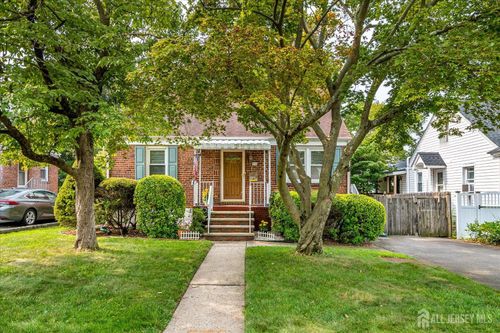 275 Hoover Ave, Edison, NJ, 08837-2618 | Card Image