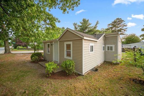 88 Glen Charlie Rd, East Wareham, MA, 02538-1255 | Card Image