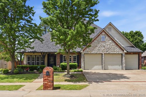 3828 Sequoia Ave, Broken Arrow, OK, 74011-1156 | Card Image