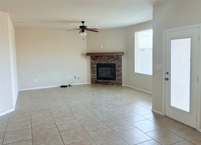 6616 Colony Rd, House other with 3 bedrooms, 2 bathrooms and null parking in Midland TX | Image 7