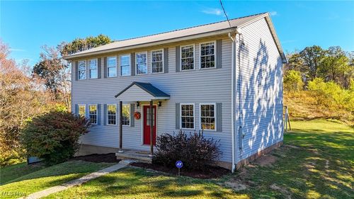 105 Mill Fork Rd, Marietta, OH, 45750-7489 | Card Image