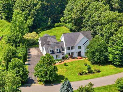 50 Overton Road, Windham, NH, 03087 | Card Image