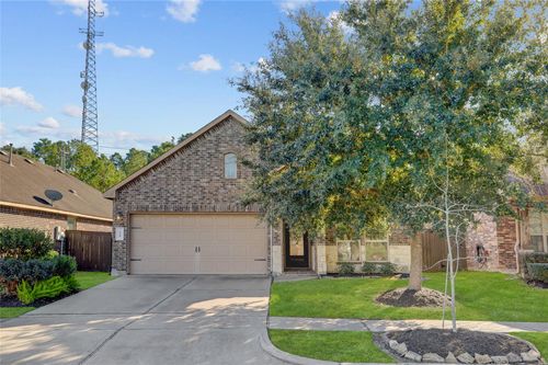 624 Pedernales St, Webster, TX, 77598-1400 | Card Image