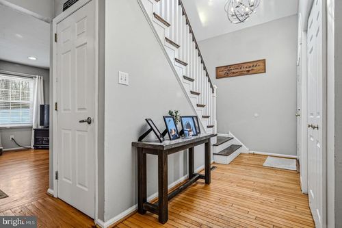 21 Farmingdale Ln, Newark, DE, 19711-4392 | Card Image