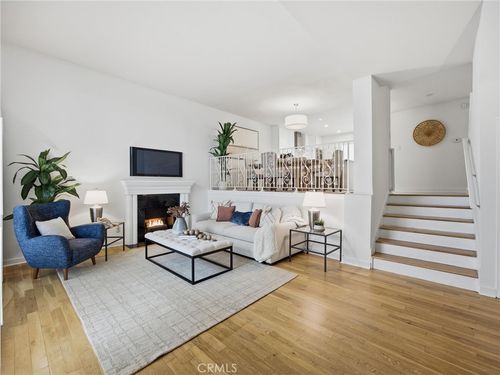 4834 Mcconnell Ave, Los Angeles, CA, 90066-6482 | Card Image