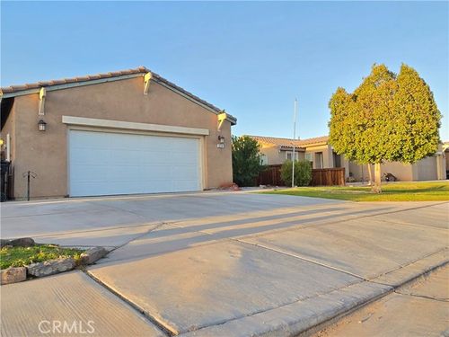  W La Paz Drive, Imperial, CA, 92251 | Card Image