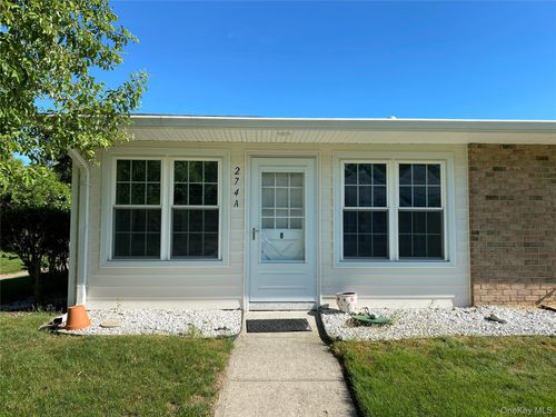 a-274 Berwick Ct, Ridge, NY, 11961-1106 | Card Image
