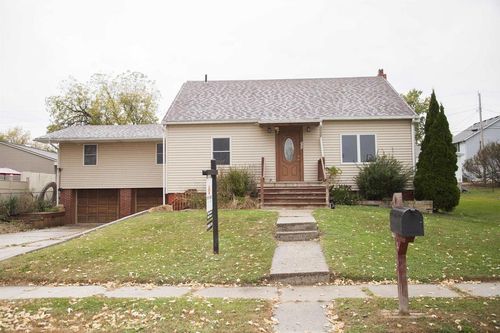 505 Main Street, HOLLANDALE, WI, 53544 | Card Image