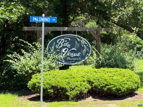 30 Belmont Ln, LOUISA, VA, 23093-5454 | Card Image