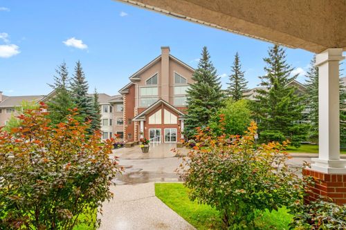 246-6868 Sierra Morena Blvd Sw, Calgary, AB, T3H3R6 | Card Image