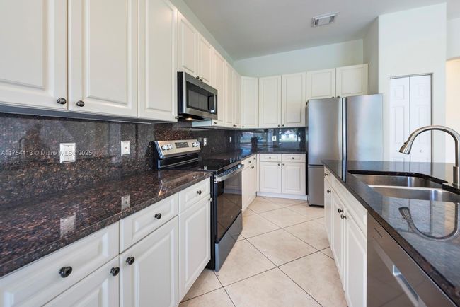 1780 Nw 78 Th Ave, House other with 4 bedrooms, 3 bathrooms and null parking in Pembroke Pines FL | Image 20