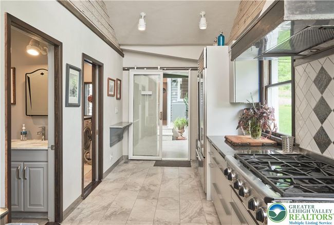 75 Browns Dr, House other with 2 bedrooms, 4 bathrooms and null parking in Williams Twp PA | Image 9