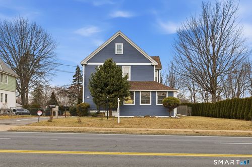 44 E Cedar St, Newington, CT, 06111-2534 | Card Image