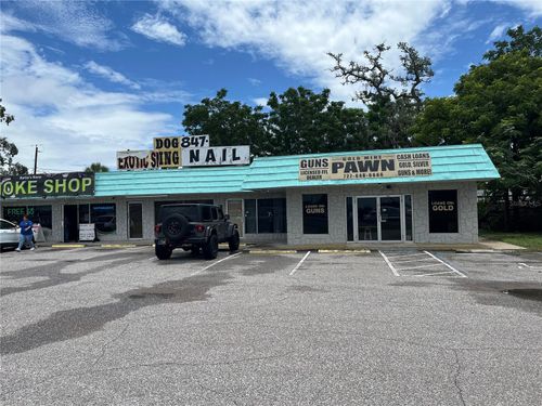 3804 Us Highway 19, NEW PORT RICHEY, FL, 34652-6150 | Card Image