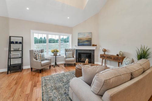 78 Granite Rdg, Meredith, NH, 03253-6426 | Card Image