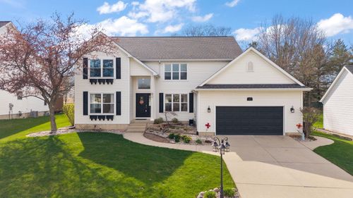 24 Kincraig Dr, Valparaiso, IN, 46385-9290 | Card Image