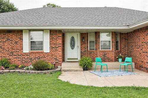 801 S Frisco Rd, Tuttle, OK, 73089-7883 | Card Image
