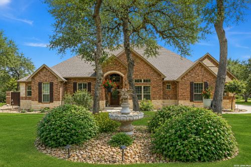 575 Solms Frst, New Braunfels, TX, 78132-3424 | Card Image