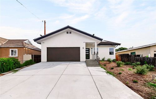 2643 10th St, Riverside, CA, 92507-5023 | Card Image