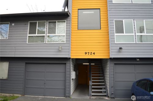 c-9724 6th Ave Nw, Seattle, WA, 98117-2048 | Card Image