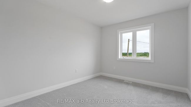 99 Cayley St, House other with 4 bedrooms, 3 bathrooms and 2 parking in Norwich ON | Image 10