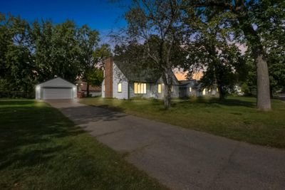 6338 Girard Avenue S, House other with 6 bedrooms, 2 bathrooms and null parking in Richfield MN | Image 3