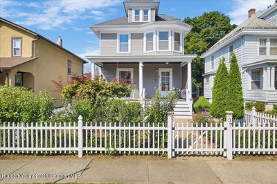 37 S Grand Avenue, House other with 3 bedrooms, 1 bathrooms and null parking in Poughkeepsie NY | Image 1