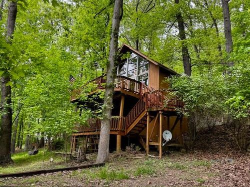 701 Natchez Ln, Sugar Grove, OH, 43155 | Card Image