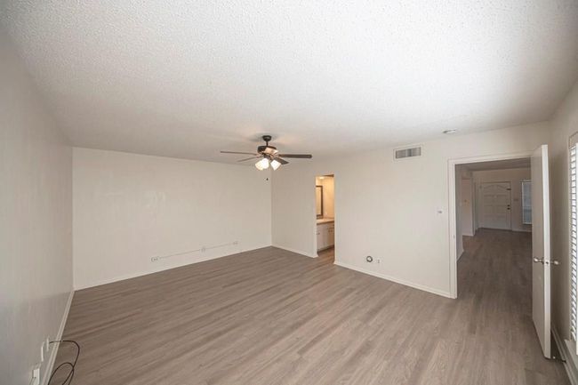 APT-21 - 2100 W Wadley Ave, Condo with 3 bedrooms, 3 bathrooms and 1 parking in Midland TX | Image 17