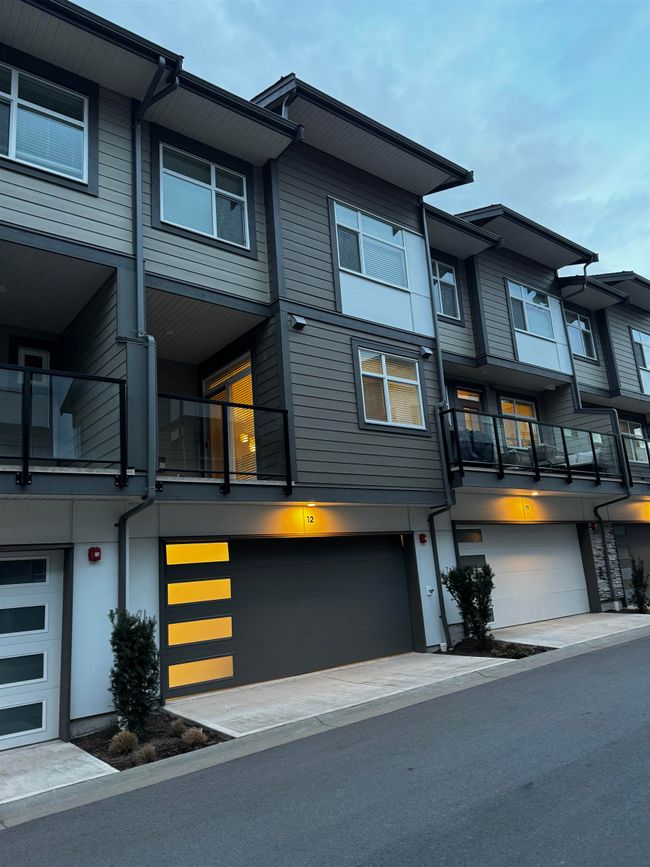 12 - 8430 203 A Street, Townhouse with 3 bedrooms, 2 bathrooms and 2 parking in Langley BC | Image 2