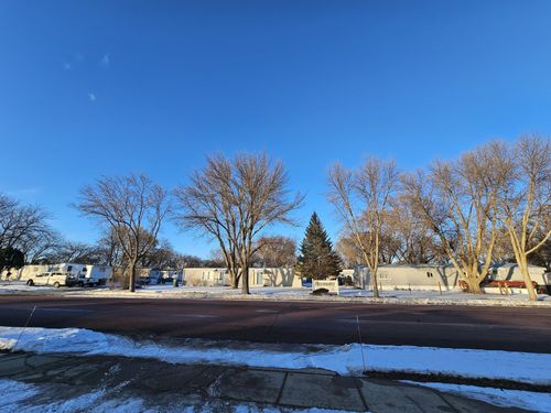 521 12th St S, Brookings, SD, 57006-3883 | Card Image