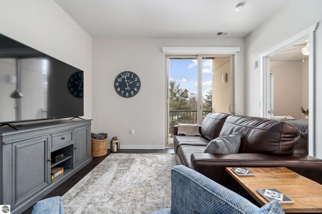 APT-304 - 630 S Garfield Ave, House other with 2 bedrooms, 2 bathrooms and null parking in Traverse City MI | Image 13