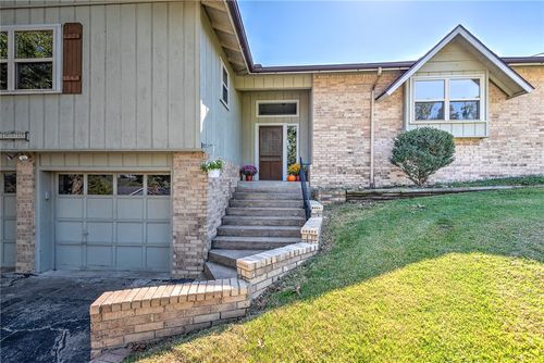 14435 Grace Ln, Rogers, AR, 72756-7762 | Card Image